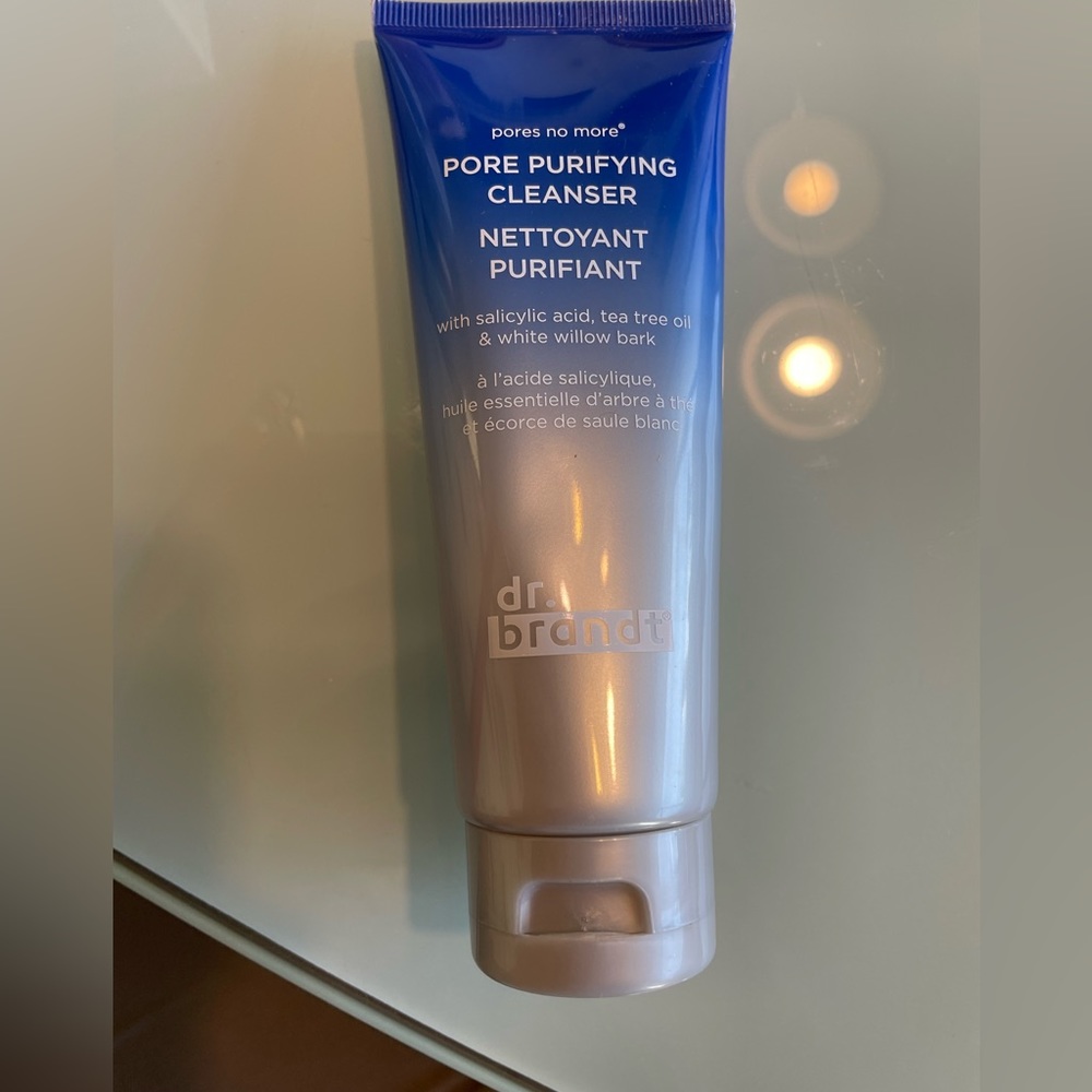Dr Brandt pore purifying cleanser . Pores no more line